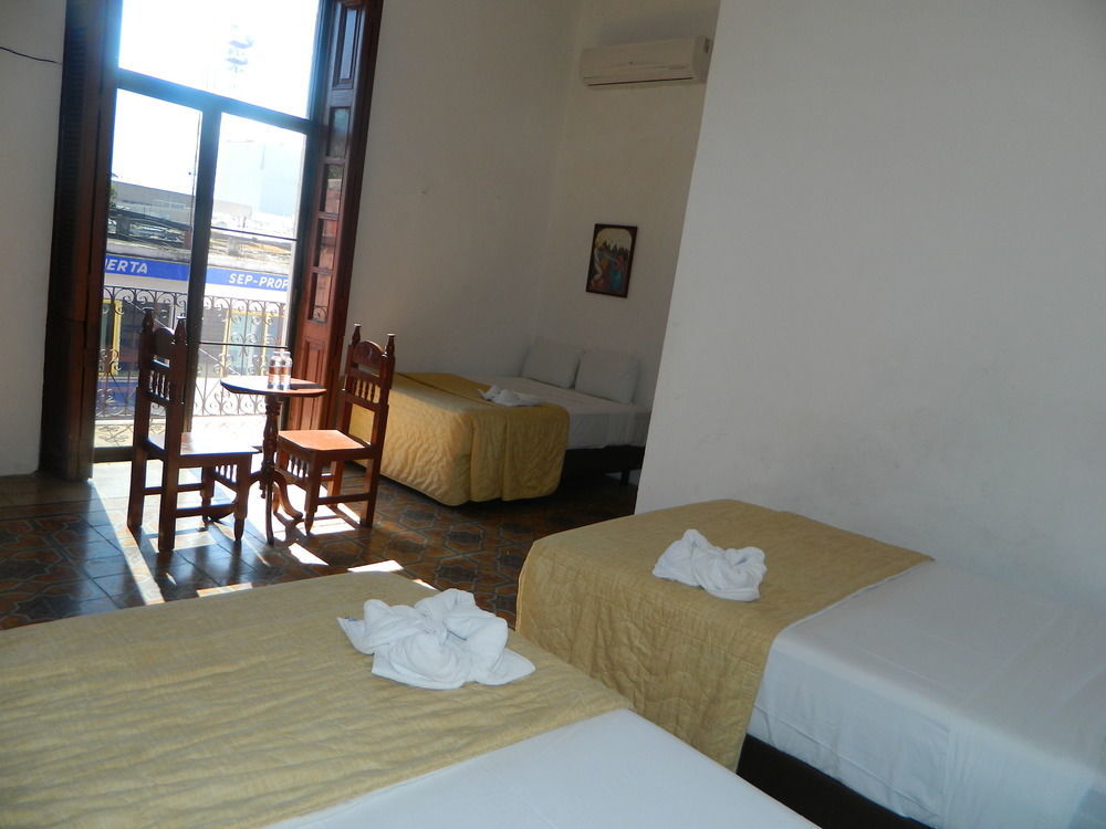 Hotel Gran Centenario Mérida Kültér fotó